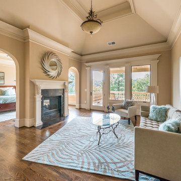 Estates Overlooking the Chattahoochee River