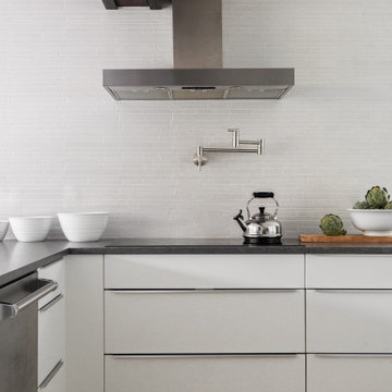 Kirkland: Organic Contemporary