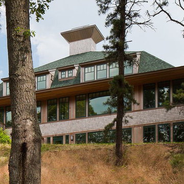 Eclectic Shingle Style lakefront bungalow with gambrel-roof - "Eagles Perch"