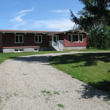 Hoggs Corner House - Rural area in Grey Bruce Georgian Bluffs
