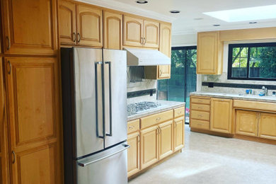 Trendy kitchen photo in San Francisco