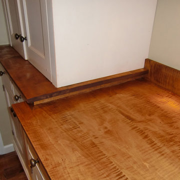 West Virginia Basic White Kitchen