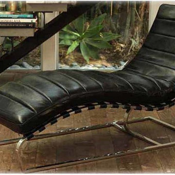 Urban France Collection | Black Leather Chaise Lounge