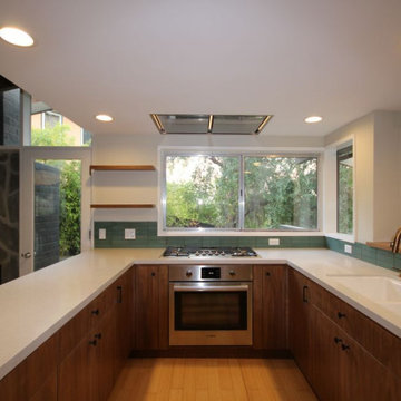 Mid-Century Modern Kitchen with Natural Elements in Scottsdale, AZ