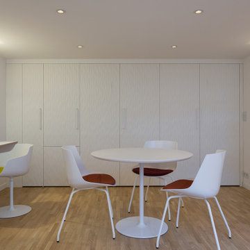 Vue sur la cuisine escamotable, portes fermées