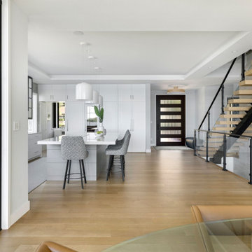 Modern Lakeview Retreat