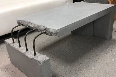 Столик из бетона с интегрированной подсветкой "Звёздное небо"