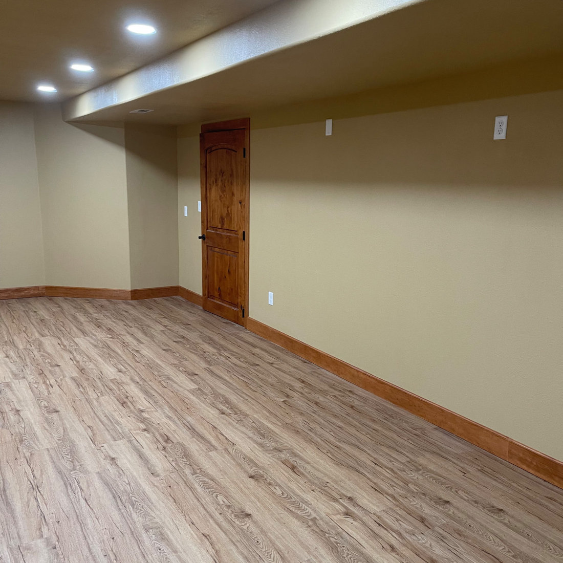 Colbert Basement Finish