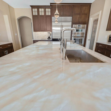 Kitchen with Quartzite backlighting countertop