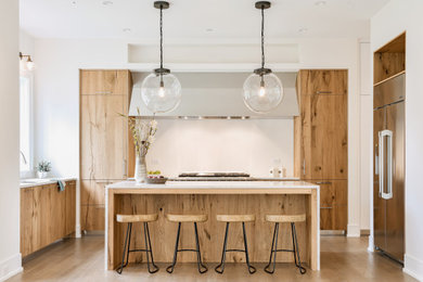 Inspiration for a kitchen remodel in Chicago