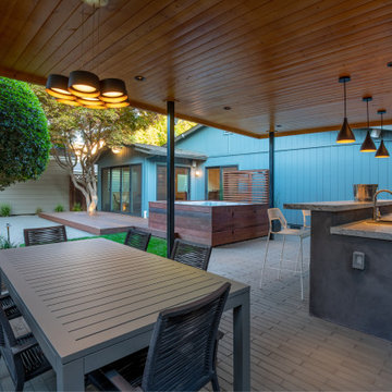 Covered/Uncovered Outdoor Living