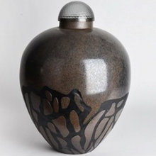 urns