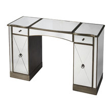 bedroom mirrored vanity