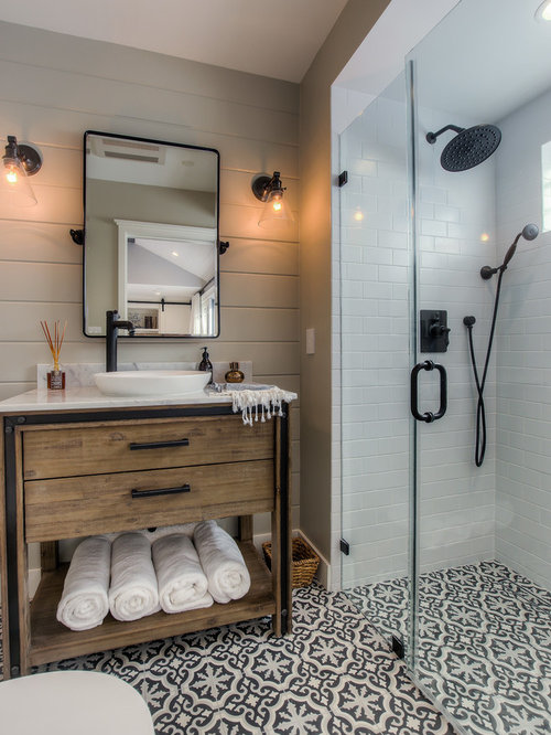 Best Walk-In Shower Design Ideas & Remodel Pictures | Houzz  