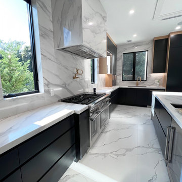 Paramus, NJ Ultra Modern Black And Light Oak Kitchen Project