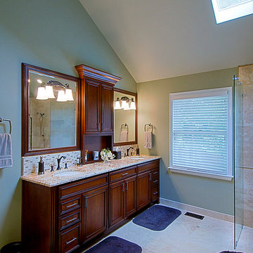Extended Vanity