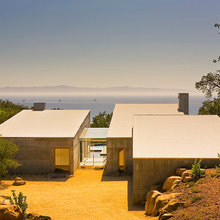 varying wings/ flat residence