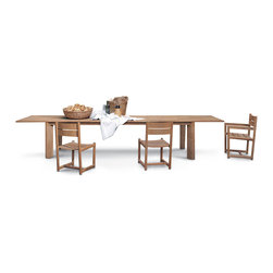 Roda Brick Extendable Table - Outdoor Dining Tables