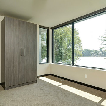 Edgewater Residence