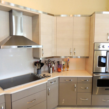 CONTEMPORARY KITCHENS