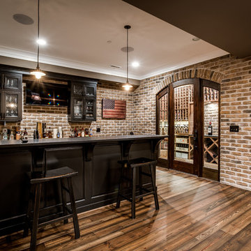 Bar & Wine Room