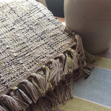 Throw washable linen inspired textured lime and black accents