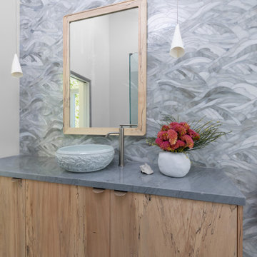 West Coast Wellness : Waves Bathroom