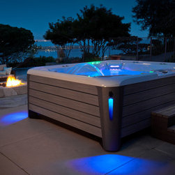 Hot Spring Grandee NXT - Hot Tubs