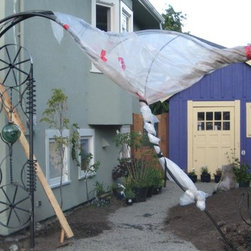 Caimbrige St - Garden Statues And Yard Art