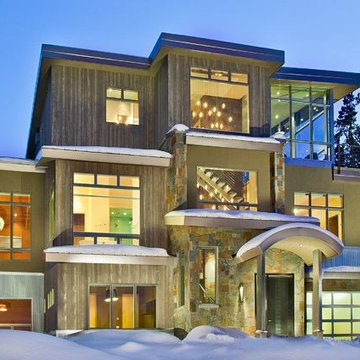 Peak 8 Penthouse