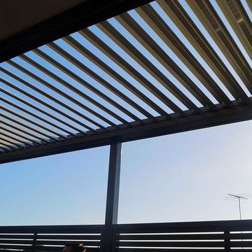 Louver Opening & Closing Roof Verandah w/- Screens, Deck
