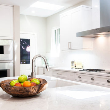 Rancho Palos Verdes Contemporary Kitchen Remodel