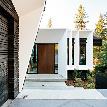 Kalamalka Lake Home