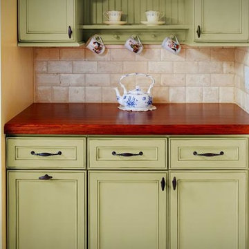 DeWils Fine Cabinetry