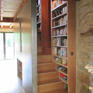 Idée de décoration pour une petite maison minimaliste.