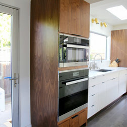 Custom Built-in Cabinetry - Kitchen Cabinetry