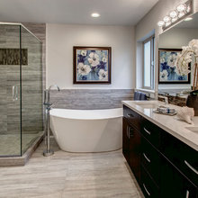 7656 Bathroom