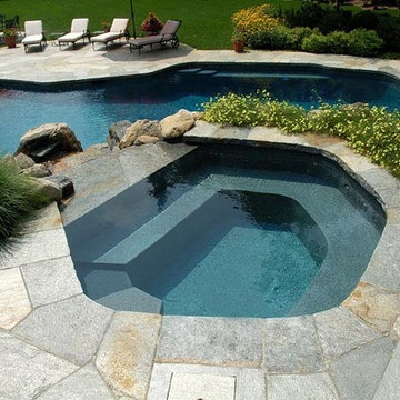 Naturalistic Hideaway