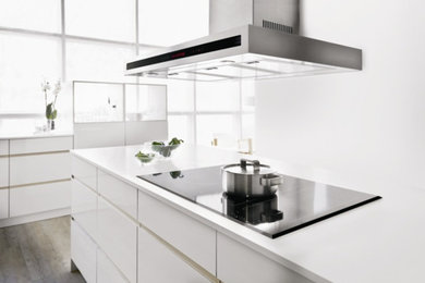 Inspiration for a modern kitchen in Melbourne.