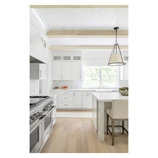 Westchester Traditional - Traditional - Kitchen - New York - by Chango ...