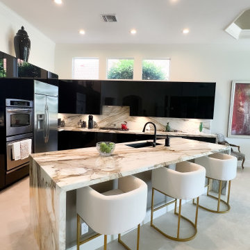 Dramatic Quartz Waterfall Island with Bold Veining Detail
