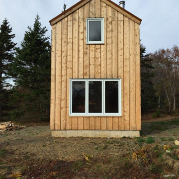 Off-Grid Shop Space