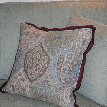 Pillow detail