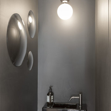 Toilettes noires