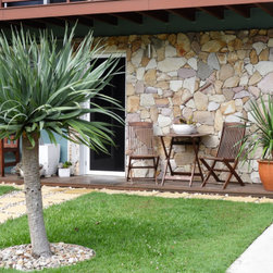 Ranch Irregular Walling / Sandstone Cladding - Landscaping Stones and Pavers