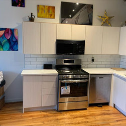 Profile A | light Chiffon White, Dark Grain, Textured Cabinet Doors - Kitchen Cabinetry
