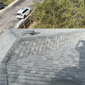 Owens Corning Oakridge AR - Estate Gray