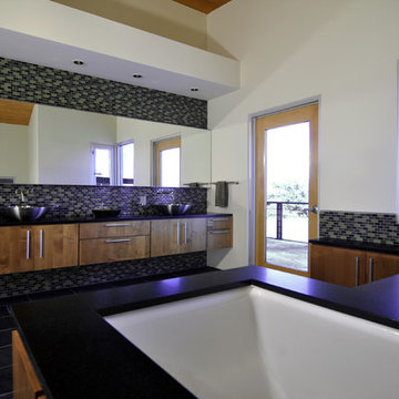 Contemporary Ranch Residence
