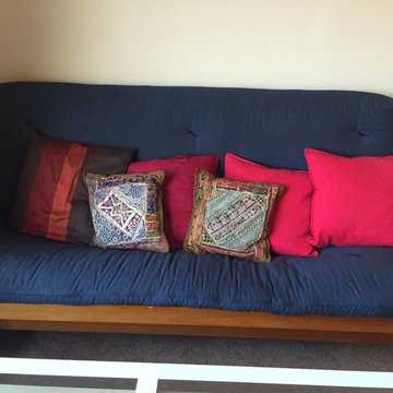 Futon Sofa Bed With Wood Frame & Accent Pillows