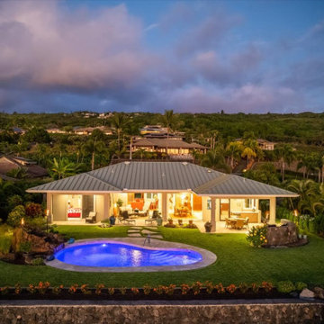 Hawaiian Home with Ocean Views